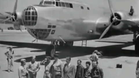 The Biggest Plane Of WWII – It Could Fly Around Half The Globe On One Tank | Frontline Videos