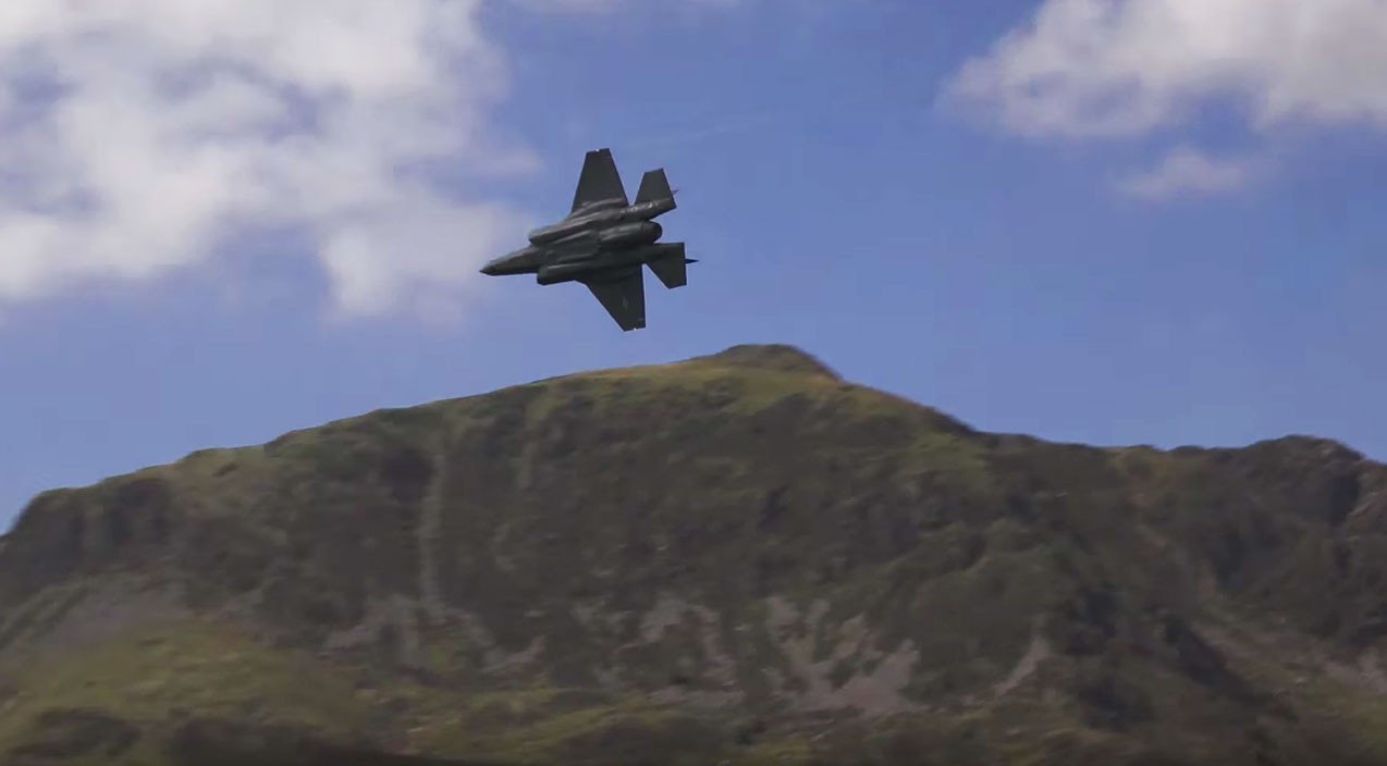 F-35’s First Time At The Mach Loop-Multiple Planes, Multiple Screaming ...