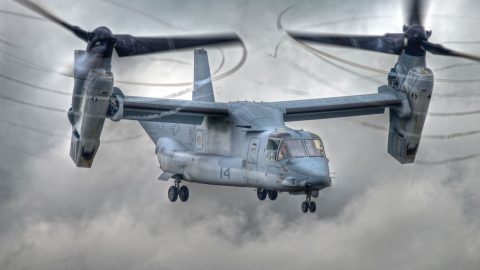 V-22’s Evasive Maneuvers Are Impressive To Witness–Those Flare Shots Though… | Frontline Videos