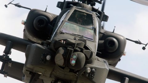 Apache Pilots Give Their Friends A Crazy Show In This Awesome Clip | Frontline Videos