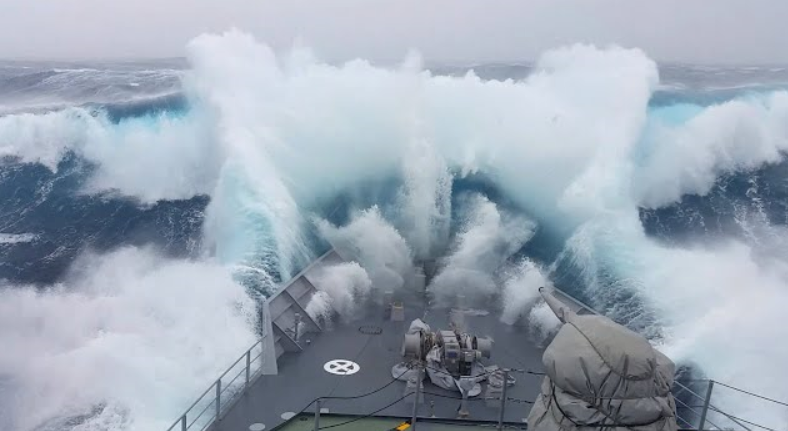 Warship Hit By Monster Wave Near Antarctica 