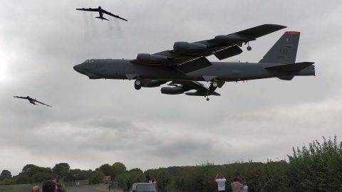 Four B-52 bombers arrive in the UK | Frontline Videos