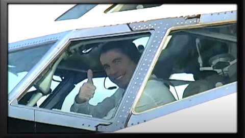 5 Facts About John Travolta’s Near Death Experience (Plane Crash) | Frontline Videos