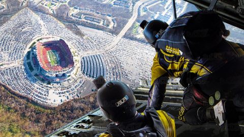 US Parachute Team Crazy Surprise Jump Inside Football Stadium | Frontline Videos