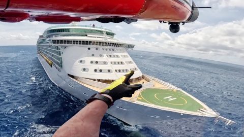 US Helicopter Insane Airlift Above Giant Moving Cruise Ship in Middle of the Ocean | Frontline Videos
