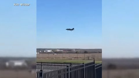 BREAKING: F-35 Crash Lands In Fort Worth | Frontline Videos