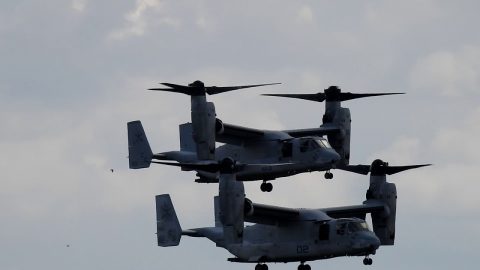 Two V-22 Osprey landing Lakenheath | Frontline Videos
