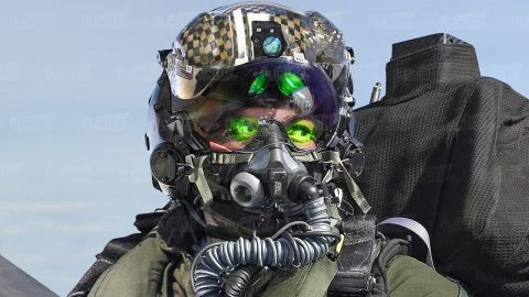 Why US F-35 Pilots Take 2 Days to Fit Their $400,000 Most Advanced Helmet | Frontline Videos