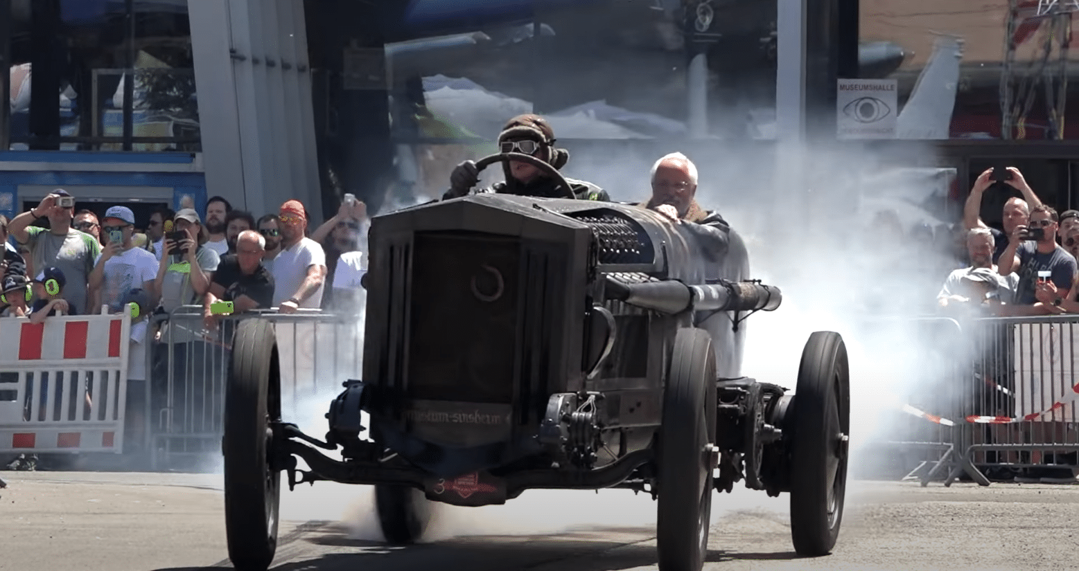 BRUTUS – The Car with a 47-Liter BMW Aircraft Engine | Frontline Videos